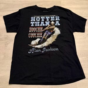 Alan Jackson Mens Black T-Shirt Hotter Than A Hoochie Coochie Sz L Waterskis